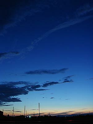 DSC02659_bluesky.jpg