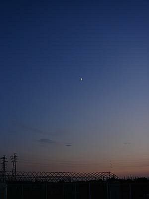 DSC02688_moon.jpg