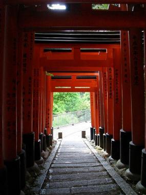 伏見稲荷神社